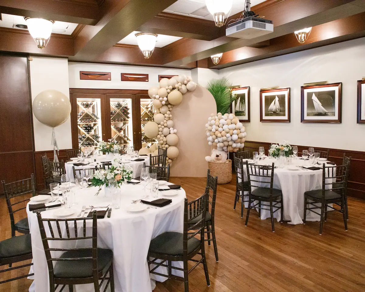 hugos-west-room